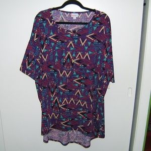 BNWT Lg LulaRoe Irma
